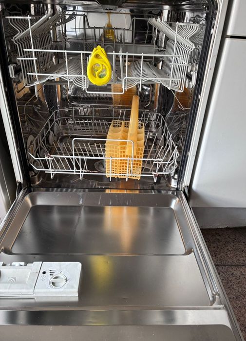 Dishwasher490653106392289284