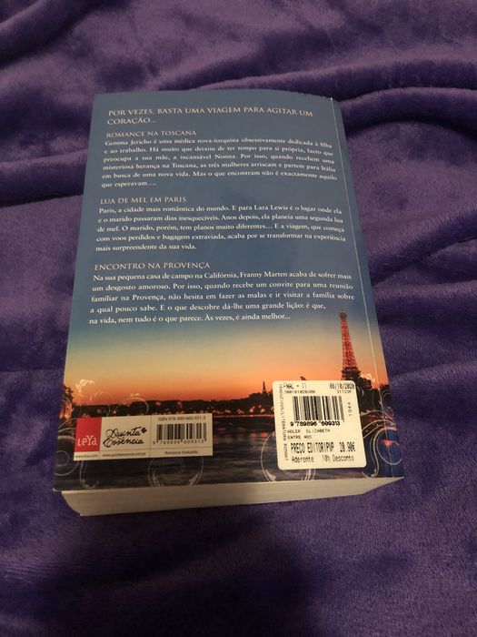 Livro “Entre Nós” de Elizabeth Adler