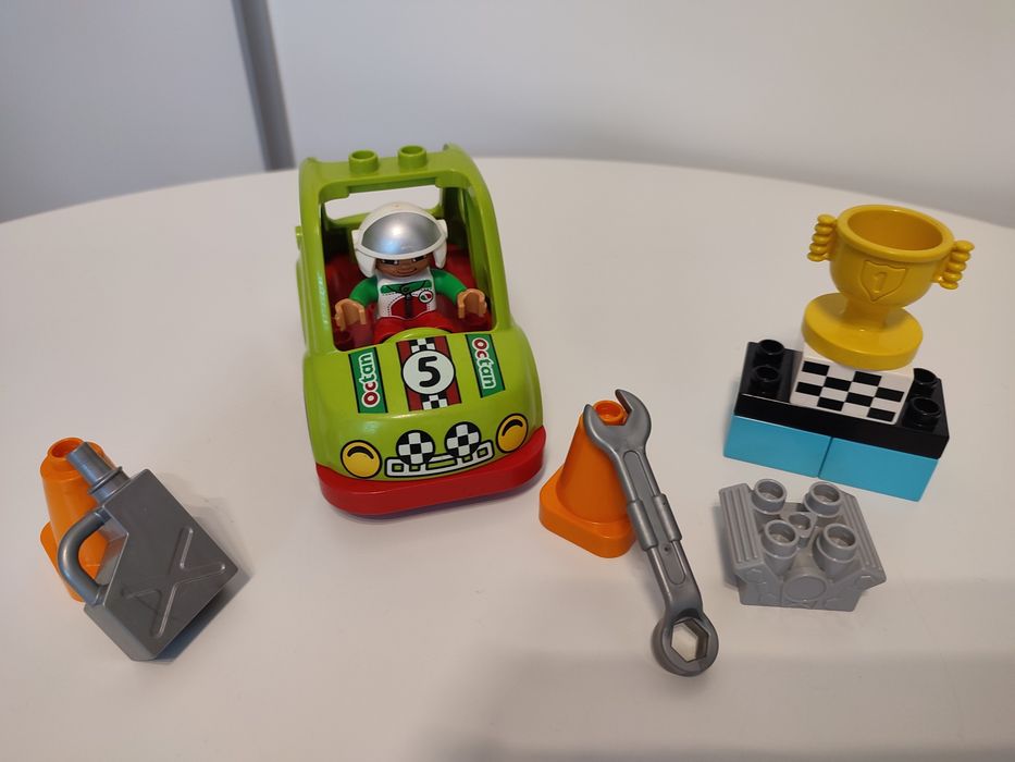 Lego Duplo 10589 Auto wyścigowe