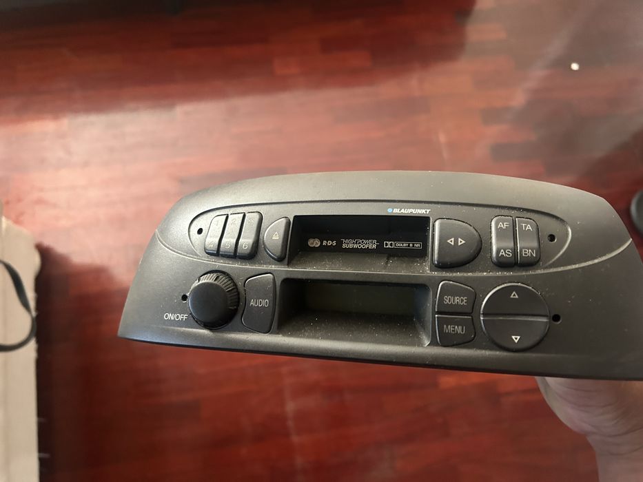 Radio original Fiat punto 2003