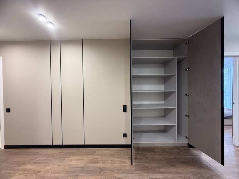 Продаж 1-кімнатної квартири + кухня-студія ЖК Америка