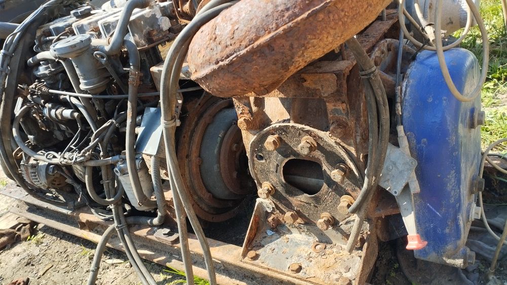 МТЗ двигун.міст.балка.мотор дойцьД144.Д21. колеса 12.4R46.тракі т70
