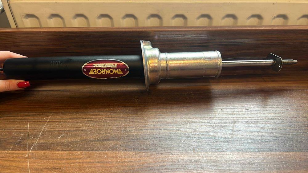 Amortyzator MONROE E5091  ALFA ROMEO 156, 147, GT KOMPLET