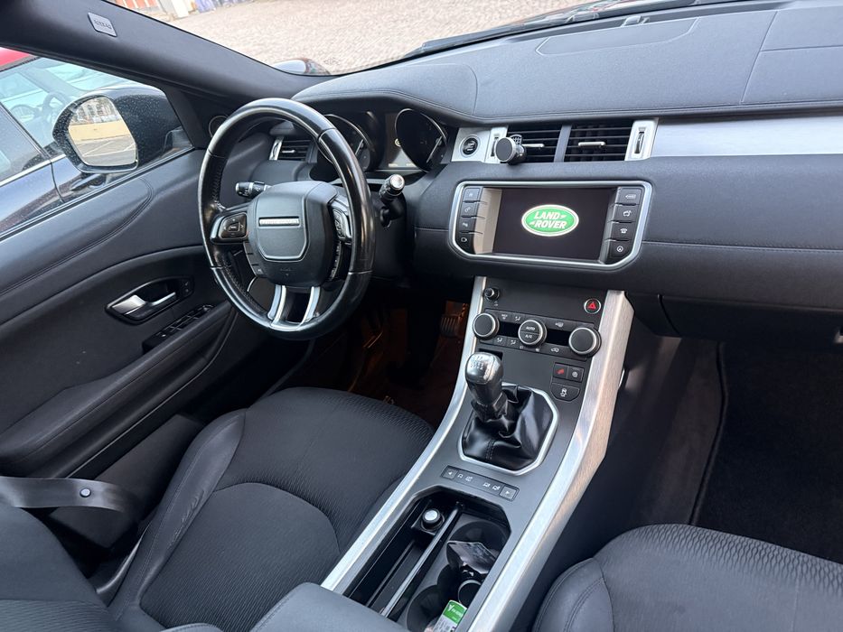 Range rover evoque