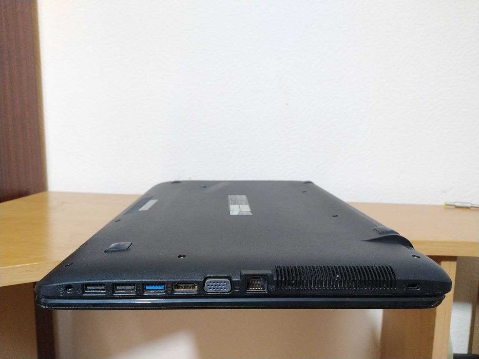 НОУТБУК ASUS A751N 17,3 HD+ / CPU N3350 / 12gb RAM  / 320gb HDD з БП