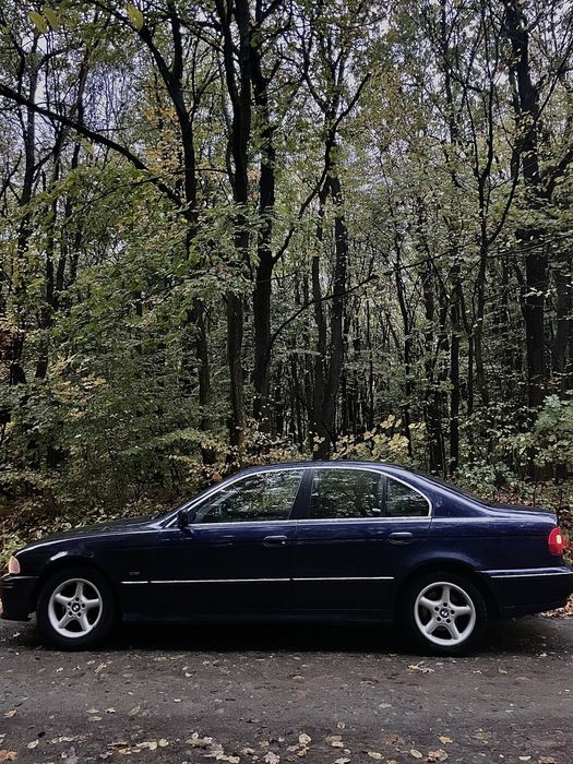 BMW E39 525tds MT