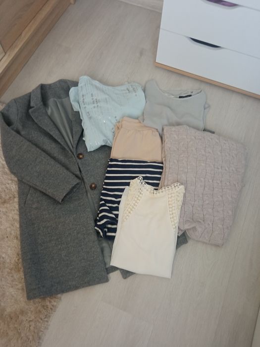 Zestaw ubrań 36/38 paka