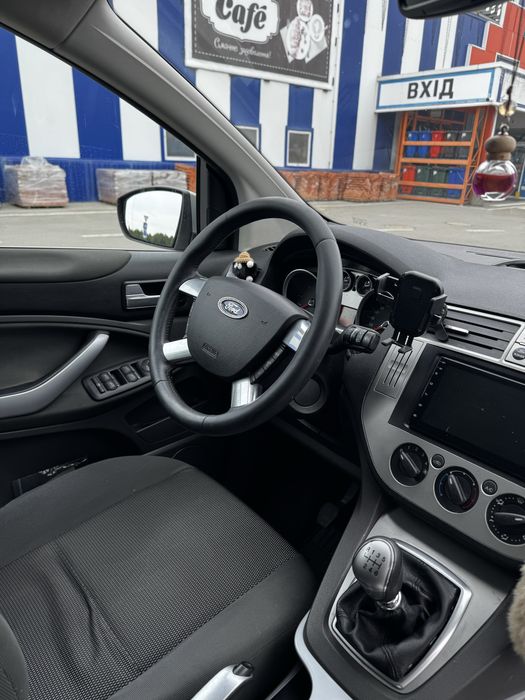Машина Ford Kuga 2009р 2.0 дизель