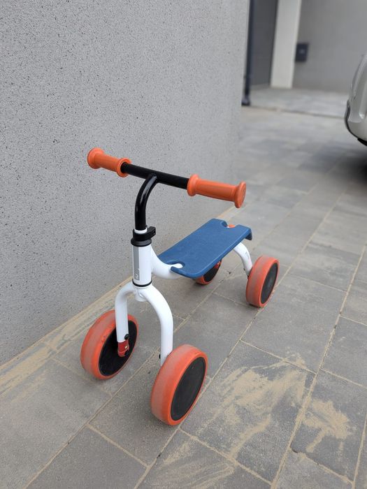 Rowerek czterokołowy Btwin, rower biegowy Decathlon