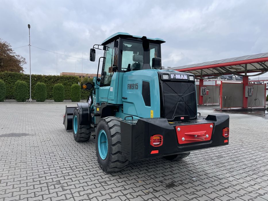 Новий Фронтальний навантажувач 1.7 Тон