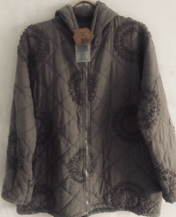 Курточка, легка, жіноча