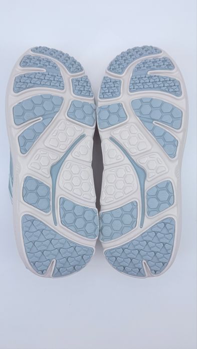 Hoka Unisex Bondi B3LS 1155351 DYS  унісекс(  41,5 розмір , 27,5 см ) Нові ! Оригінал!