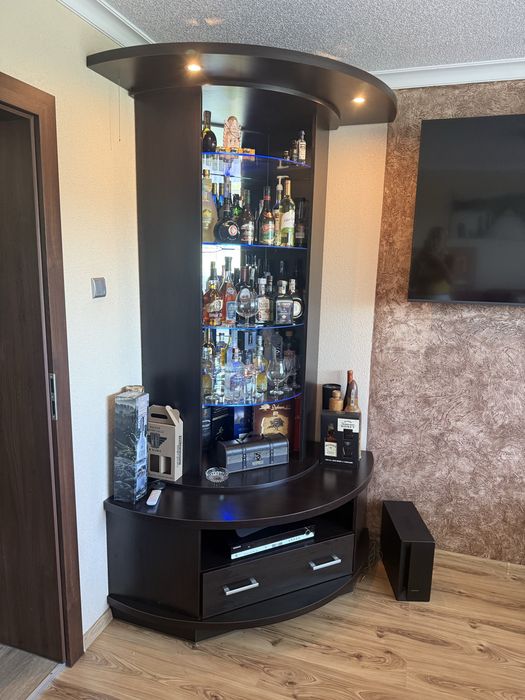 Barek  do salonu