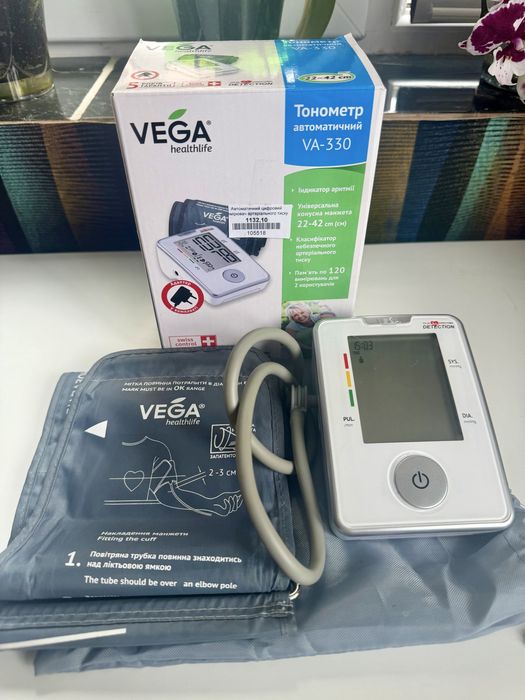 Автоматичний тонометр VEGA VA-330