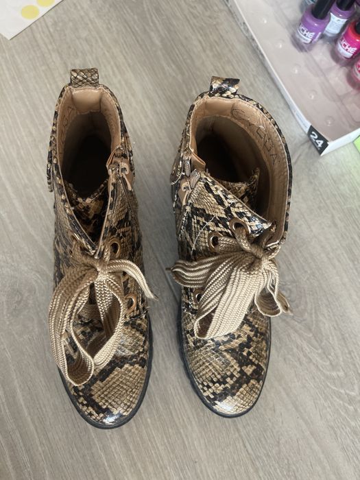 Botas imitar pele cobra