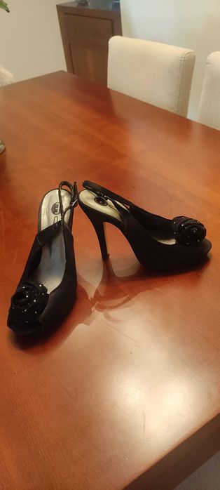 Sapatos de mulher nº 36