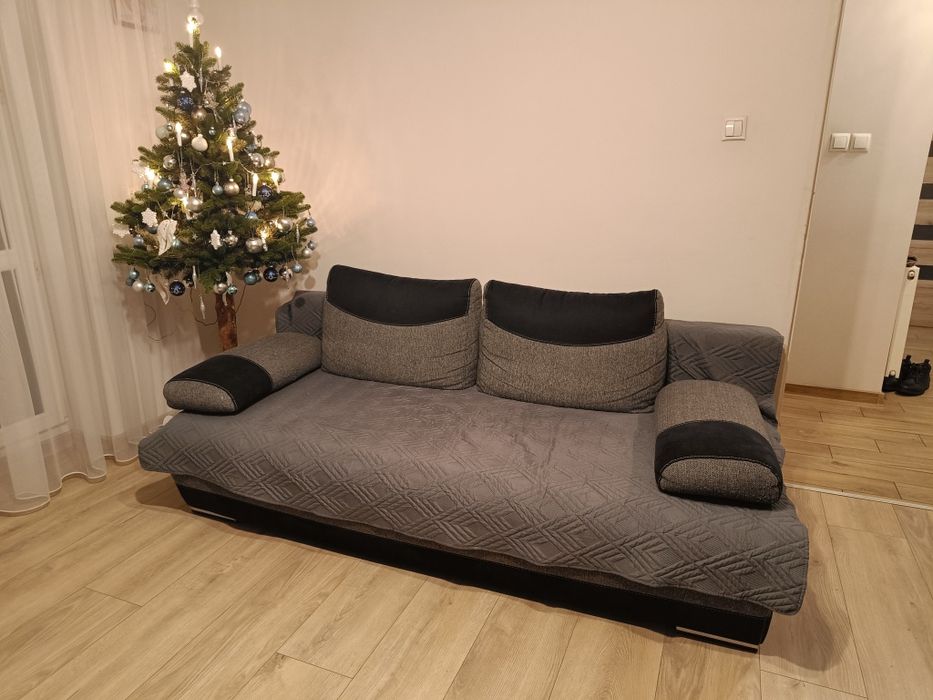 Nieaktualne ! Oddam za darmo sofę