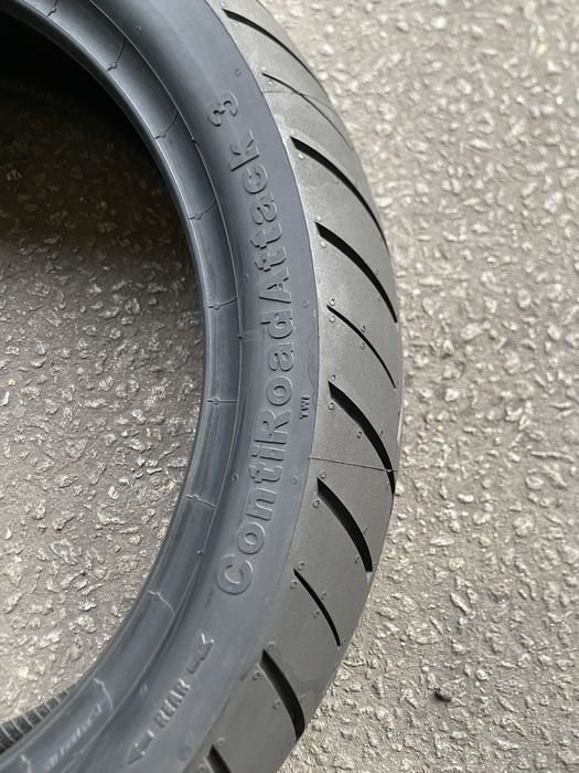 Pneu de mota 170/60/17 Continental ContiRoadAtack 3 (NOVO)