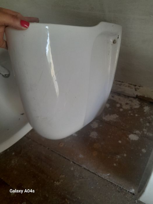 Umywalka koło + bateria + maskownica