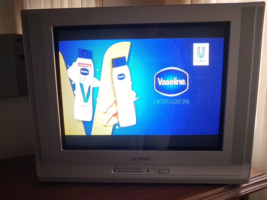 Televisão Samsung 21 polegadas
