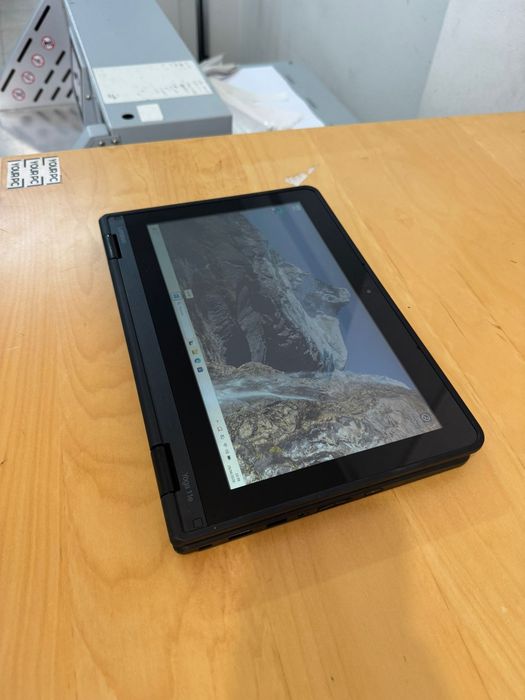 Lenovo ThinkPad Yoga 11E3R