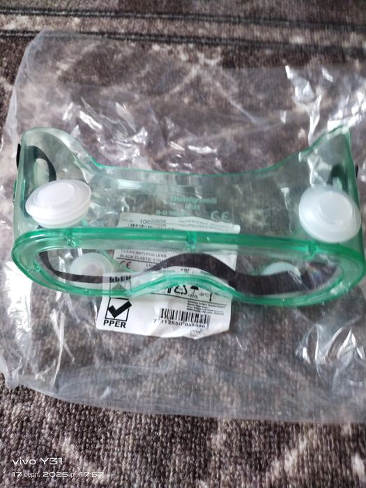 Окуляри захисні, робочі, різні, 230 грн за всі