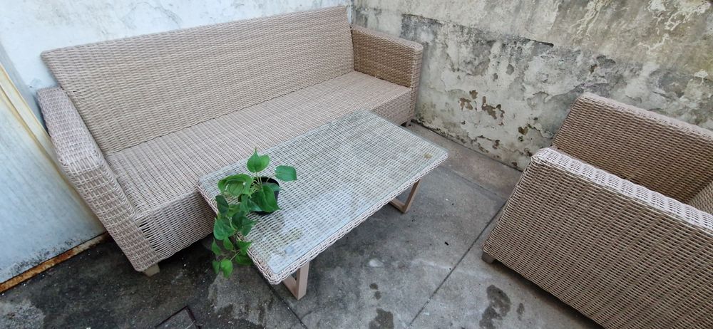 Conjunto jardim relax sofá mesa