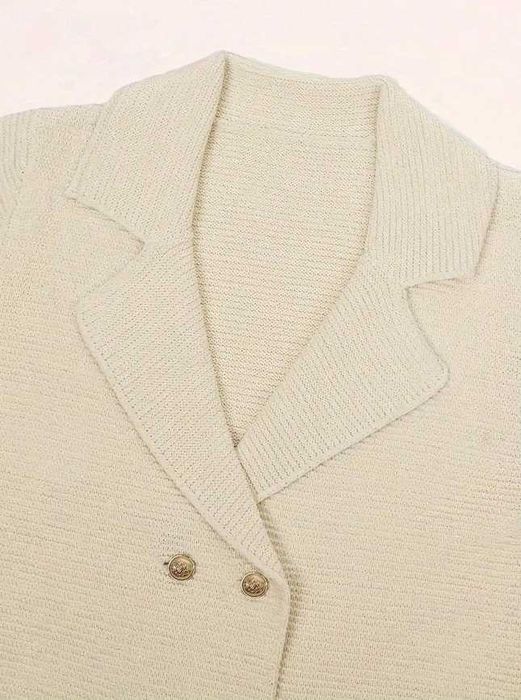 Żakiet z dzianiny beżowy plus size