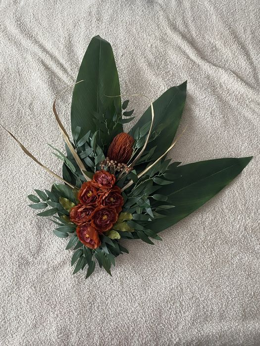 Stroik na Grób Cmenatrz Sztuczny Asymetryczny Handmade Duży Bordo