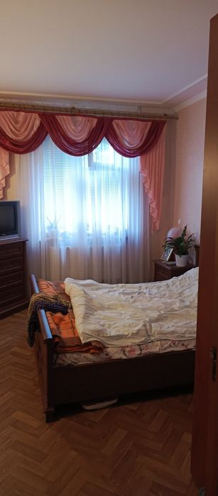 Здаю в оренду кімнату в двох кімнатній квартирі