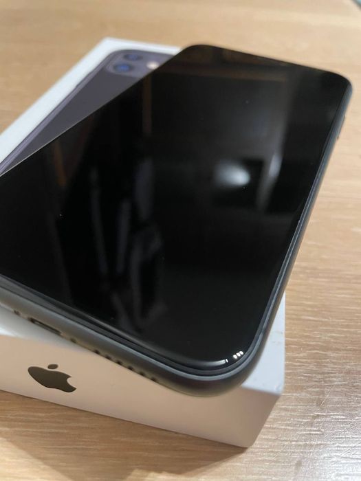 Iphone 11в чудовому стані