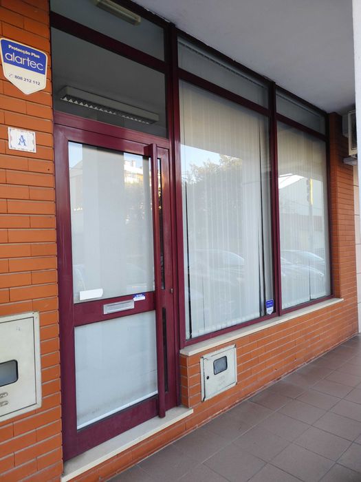 Loja/escritório arrendamento