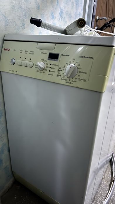 Продам пральну машинку Bosch