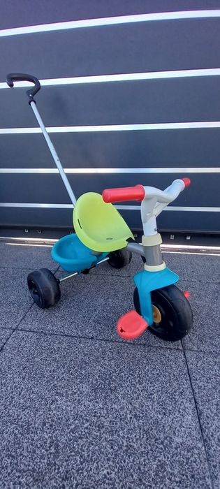 Triciclo criança
