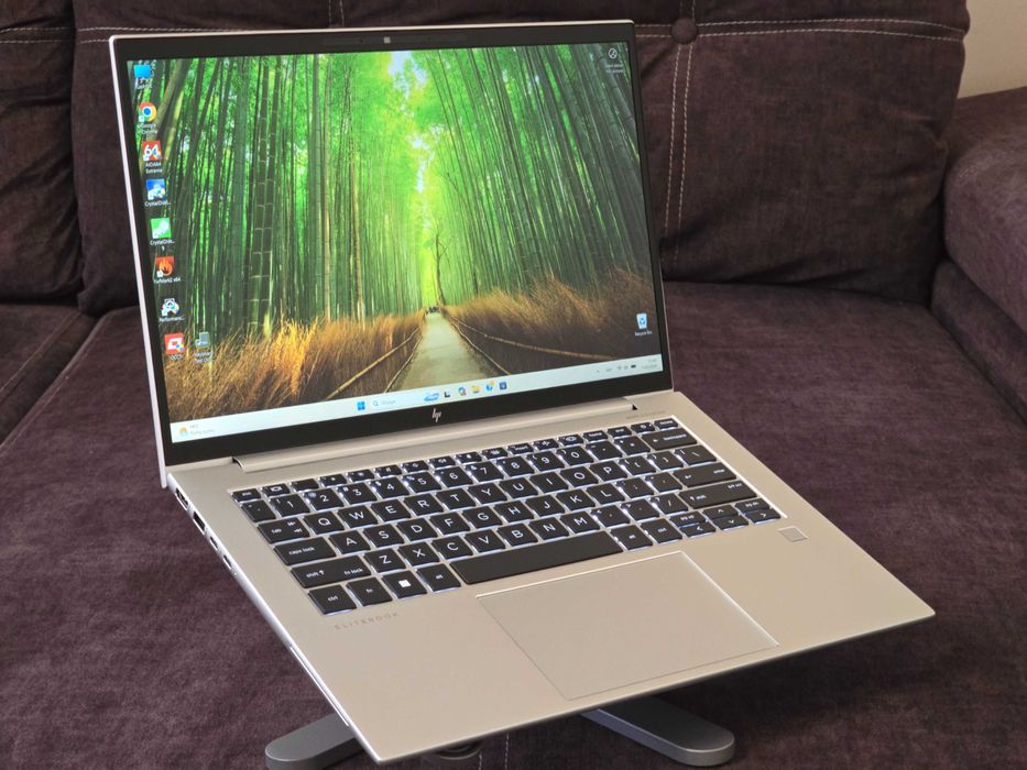 HP EliteBook 845 G10 (14" IPS FHD+/ 7840U/ 16 DDR5/ 512GB NVMe)