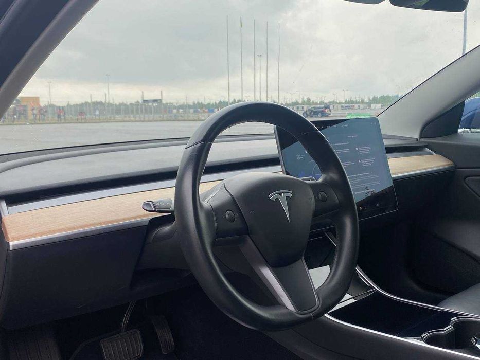 Tesla Model 3 2018
