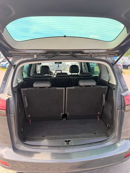 Opel Zafira C 2014r 2.0 CDTI 165KM Cosmo Alu 17 Kamera PDC 7 miejsc Polecam