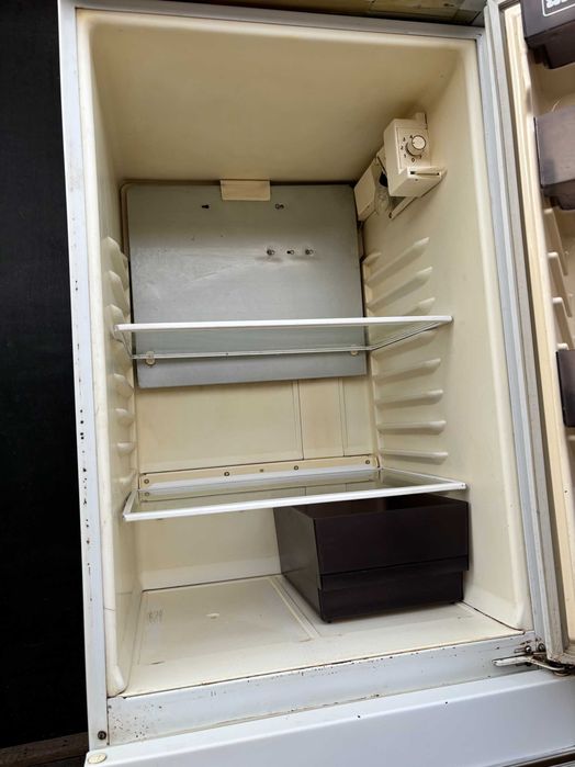 Холодильник двухкамерный КАЧЕСТВО .