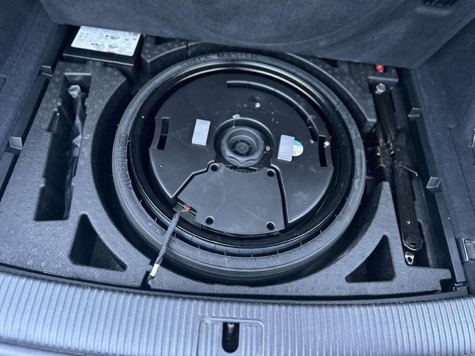 Audi Q5 2020 року