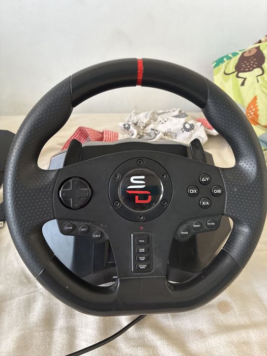 Volante e pedais para ps4,