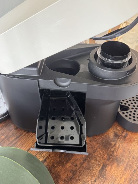 Maquina Vertuo Pop Bege Nespresso