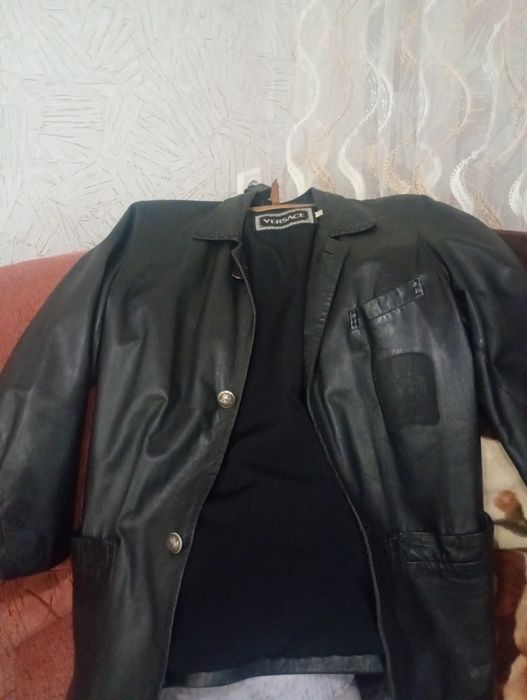 Піджак VERSACE...