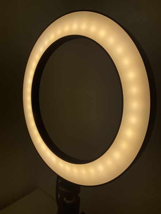 Anel de luz com tripé de mesa