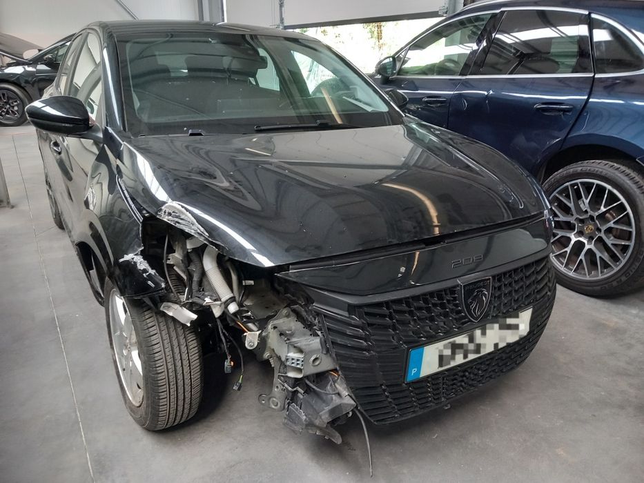 Peugeot 208 Allure 1.2  2024