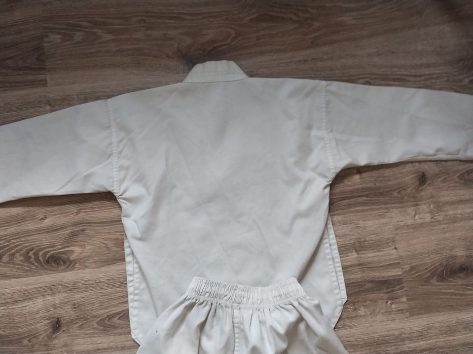 Taekwondo Dobok Adidas 130 cm