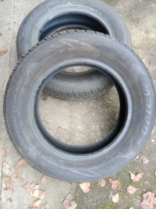 Sprzedam opony zimowe.