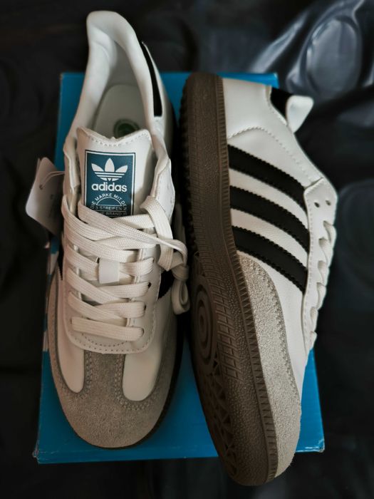 Samba Adidas z Anglii