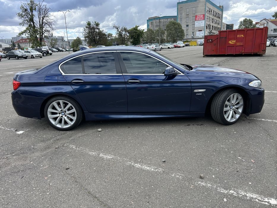 Продам BMW 528i X-drive F10 M-пакет
