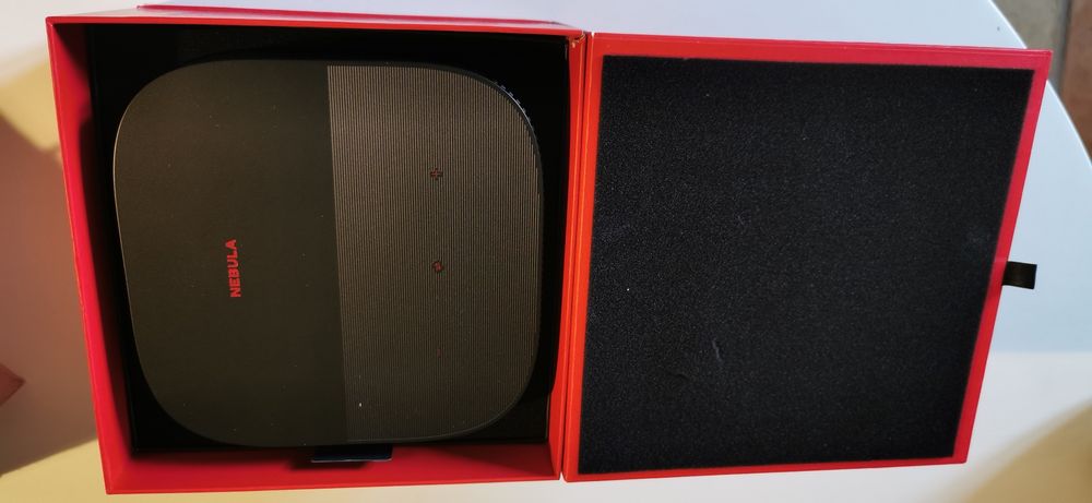 Anker Nebula Vega Ful HD HDR10+  Praktyczny i przenośny