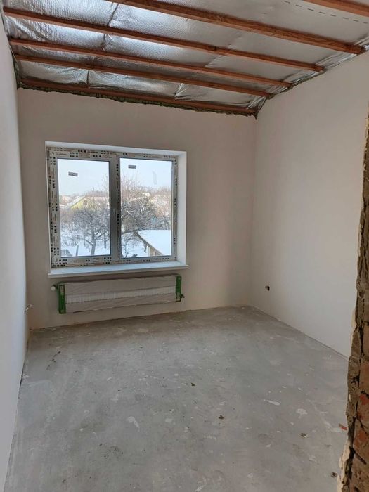 Продається таунхаус з терасою на Старому Місті 2154